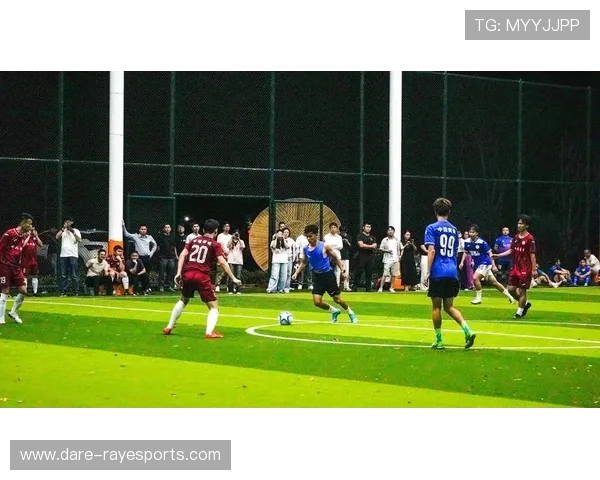 踢足球像兔子一样迅速的足球明星是谁他的速度有多惊人